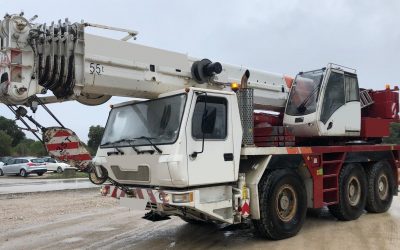 GROVE GMK 3055
